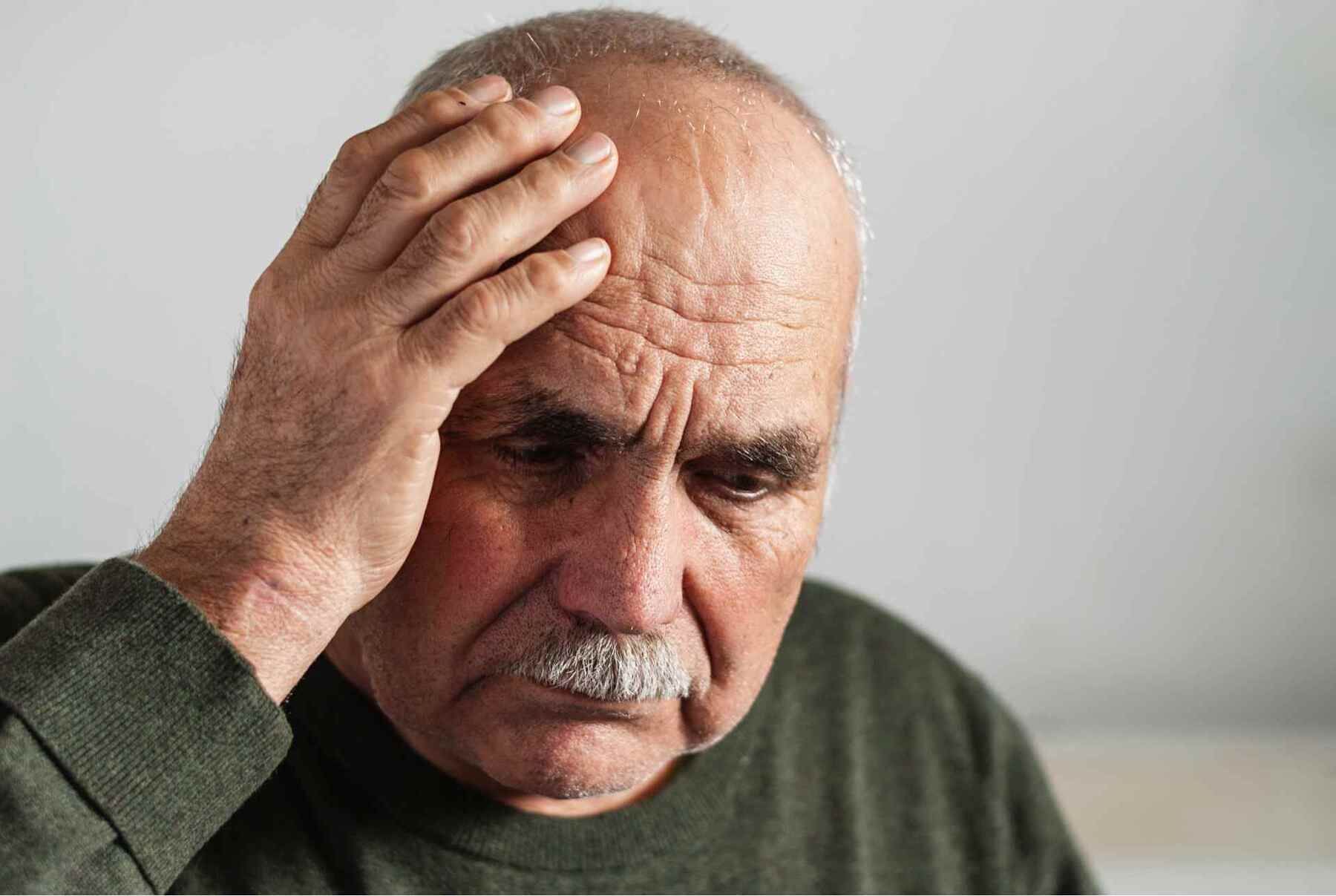 what causes alzheimers